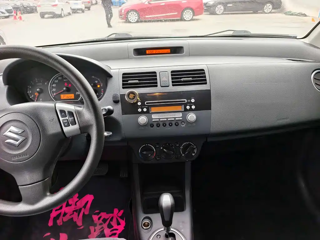 Suzuki Swift — миниатюра 15