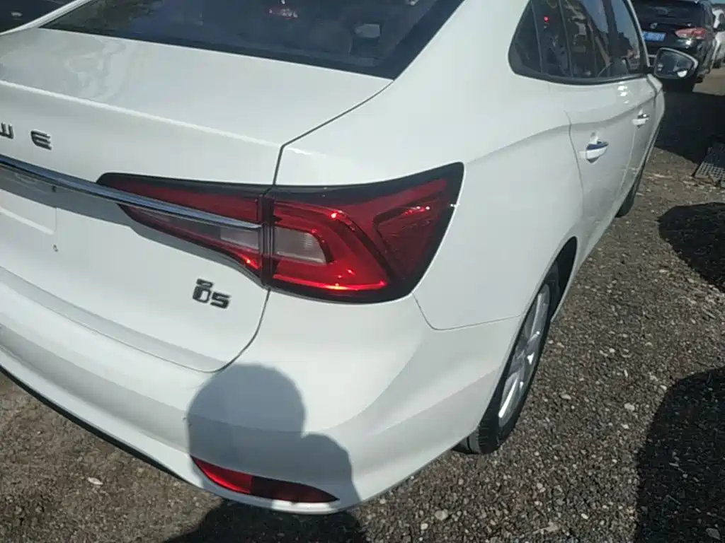 Roewe i5 — миниатюра 8