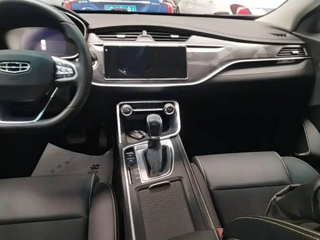 Geely Binrui — миниатюра 13