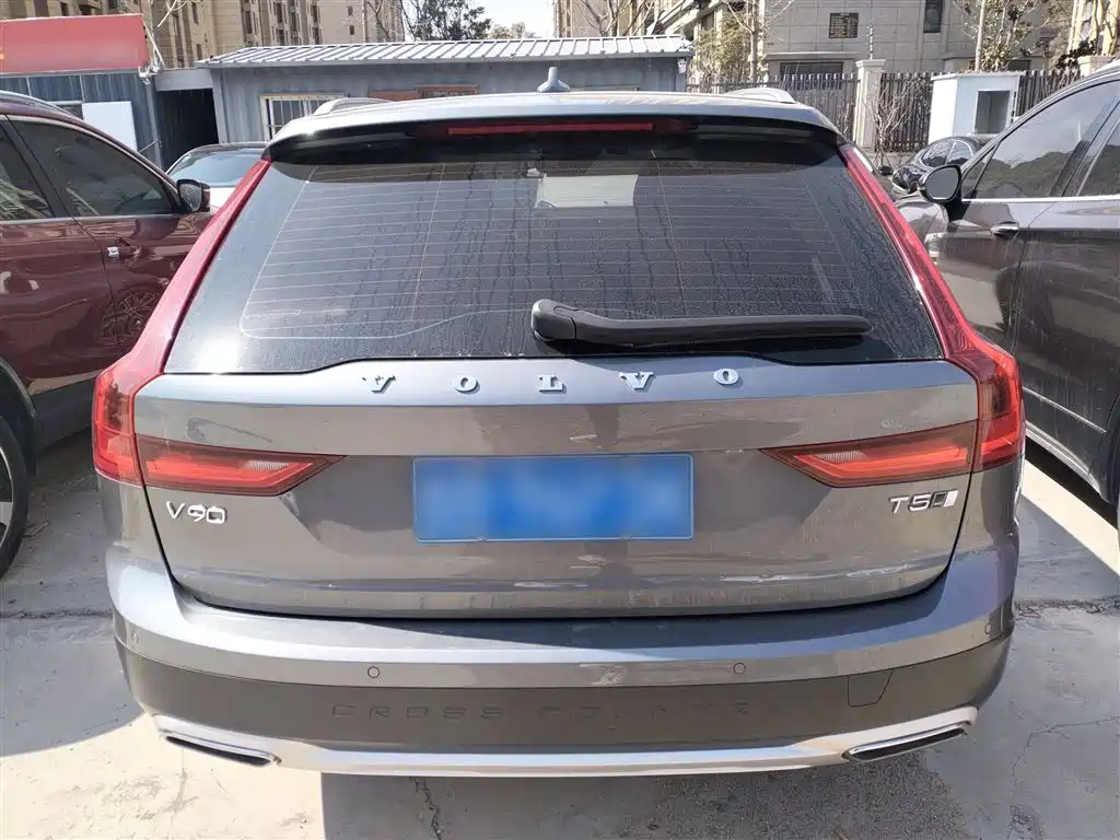 Volvo V90 2020 Cross Country T5 AWD