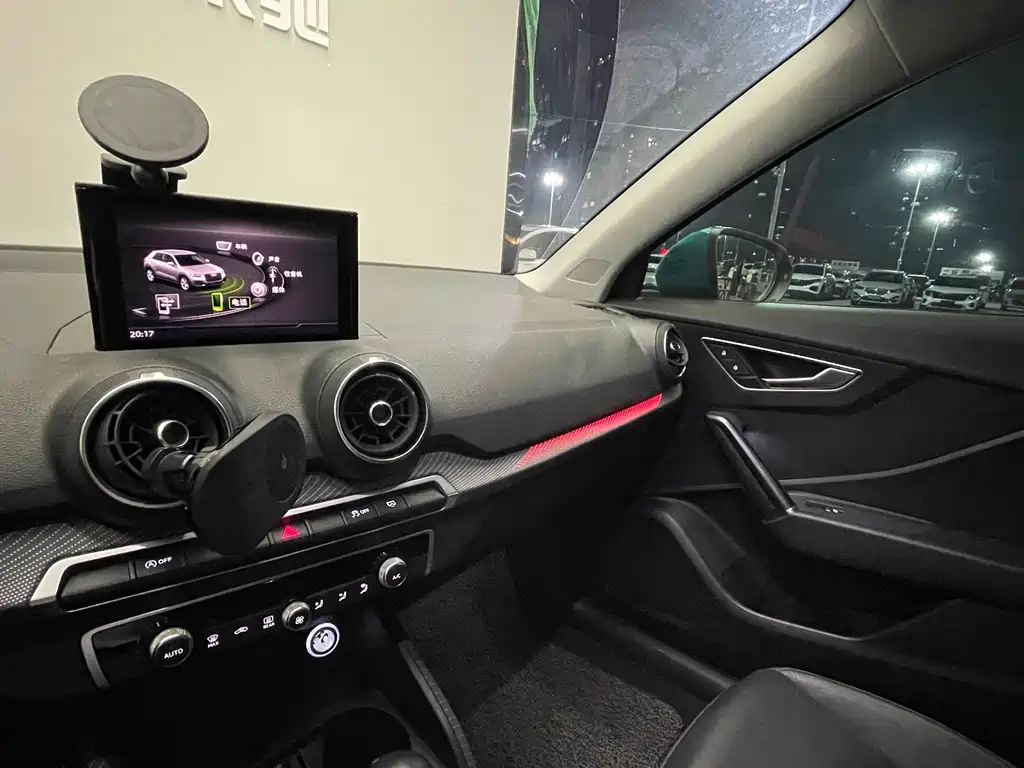 Audi Q2L — миниатюра 19