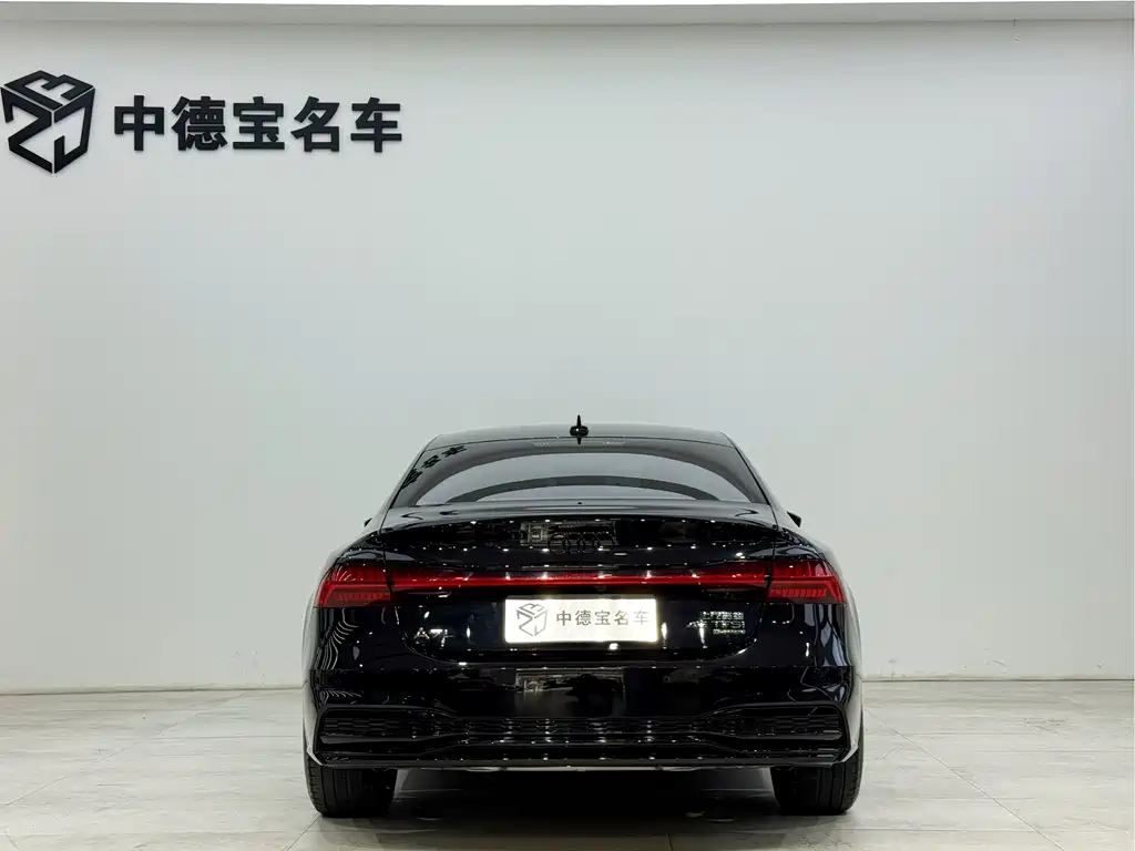 AUDI A7L