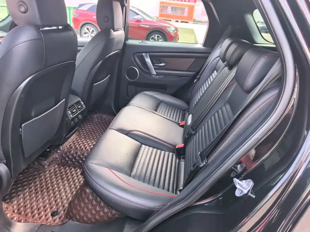 Land Rover Discovery Sport — миниатюра 17
