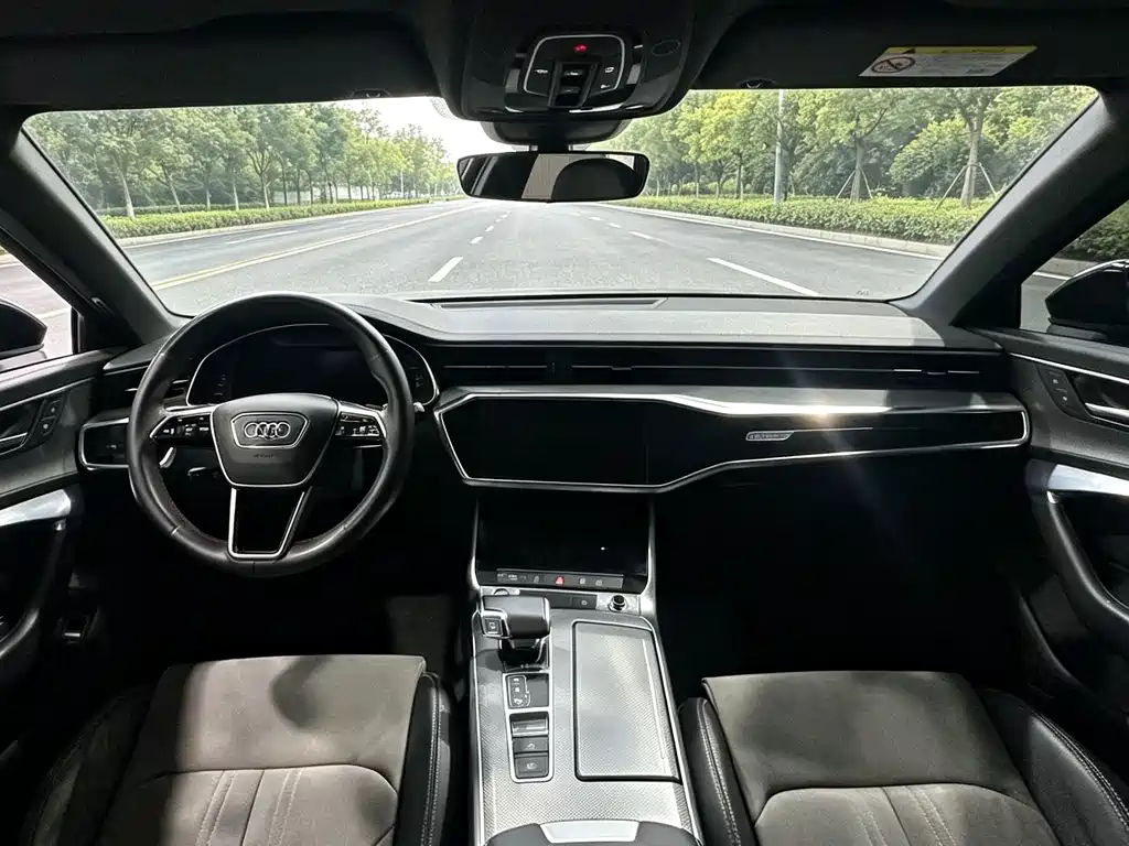 Audi A6L — миниатюра 7