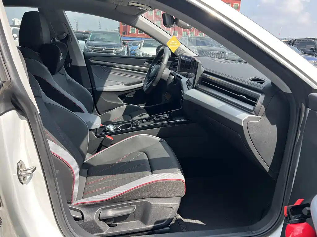 Volkswagen Lamando — миниатюра 16