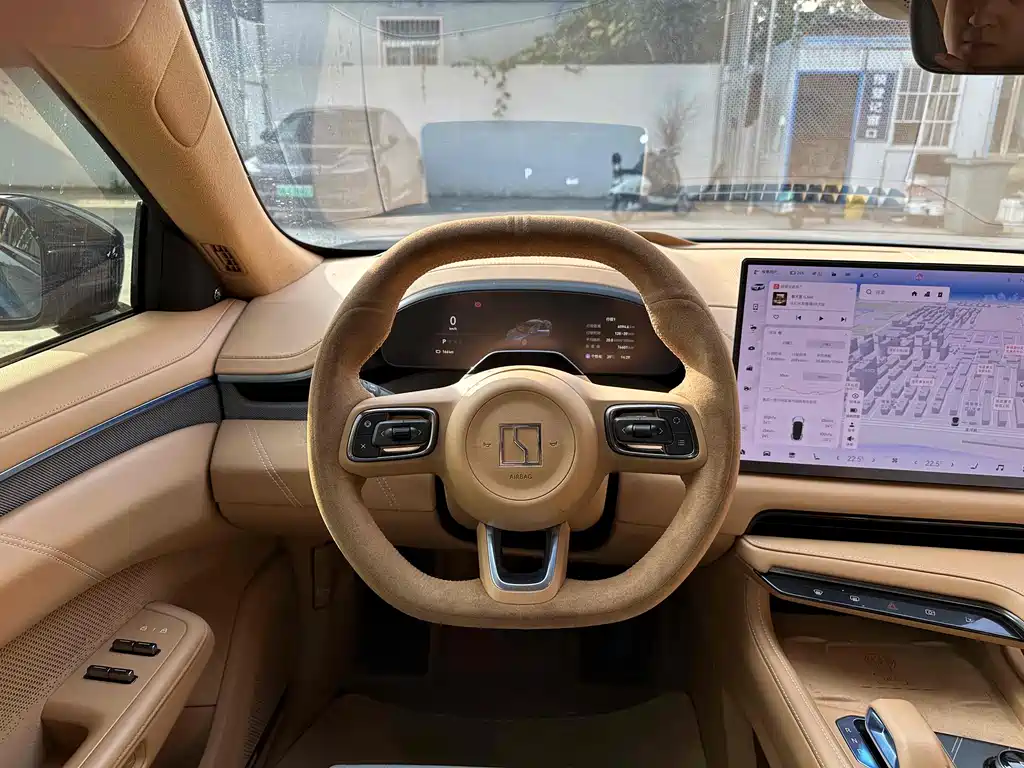 ZEEKR EXTREME KRYPTON 001