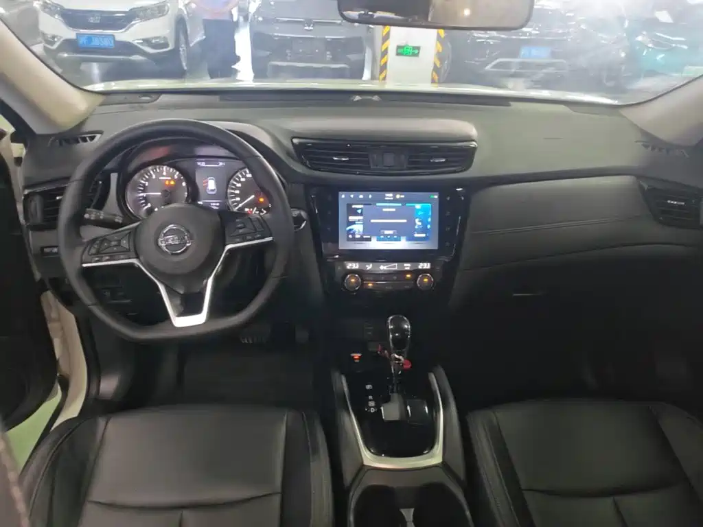 Nissan X-Trail — миниатюра 10