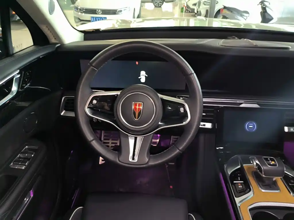 Hongqi Hongqi E-HS9 — миниатюра 11