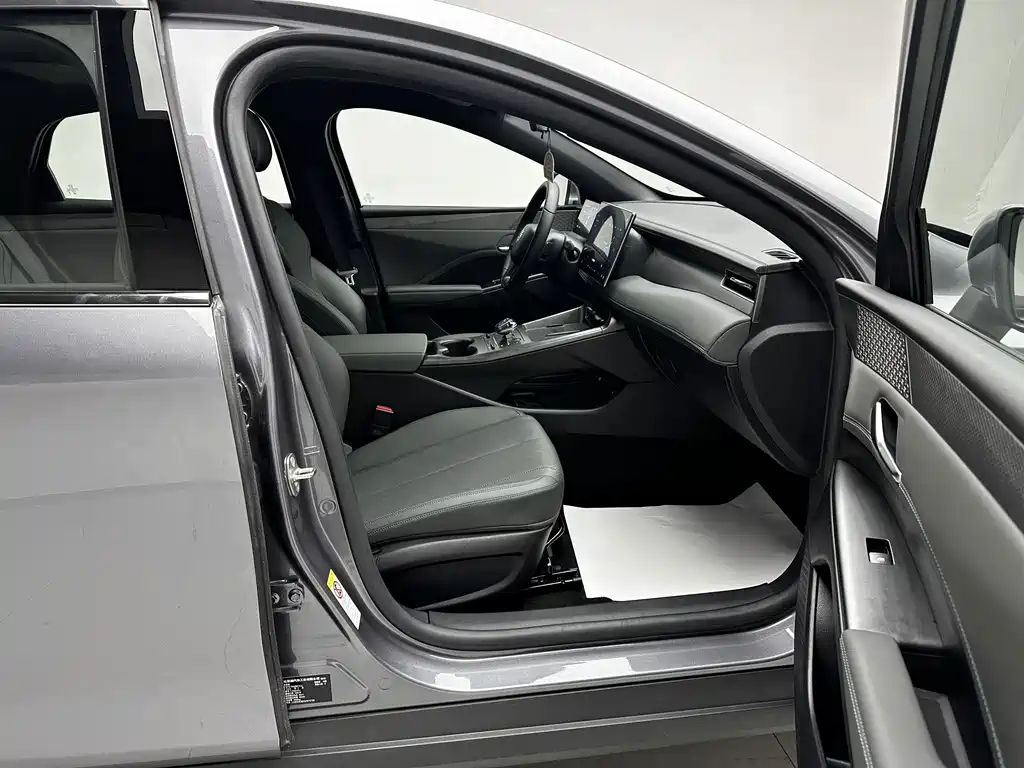 BYD Qin PLUS — миниатюра 8