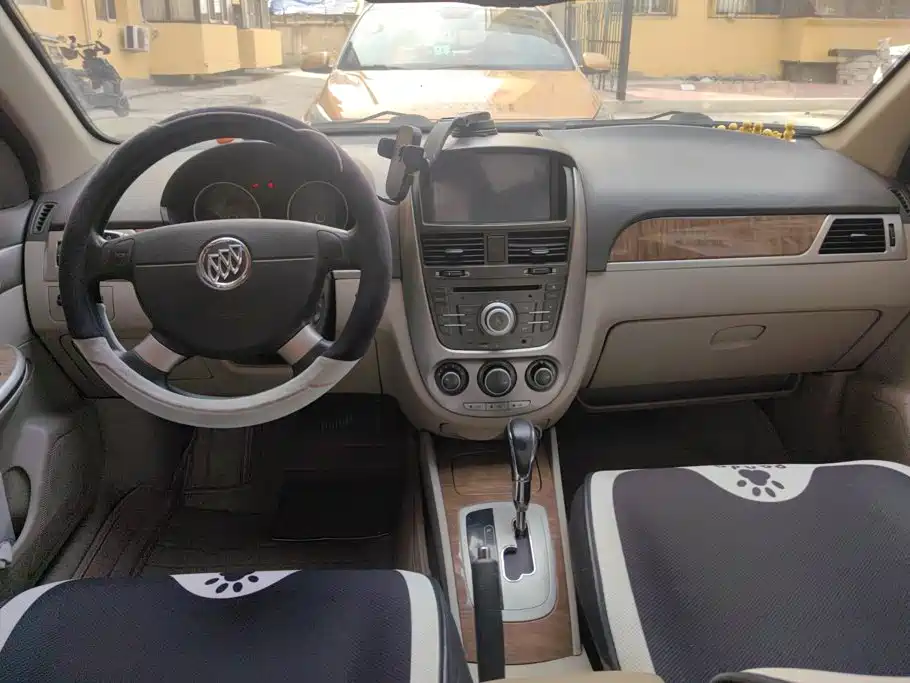 Buick Excelle — миниатюра 12