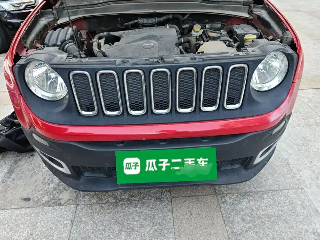 Jeep Renegade — миниатюра 11