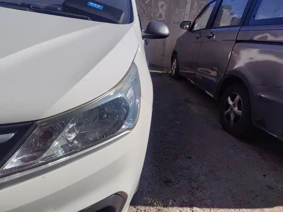 Baojun 310 — миниатюра 5