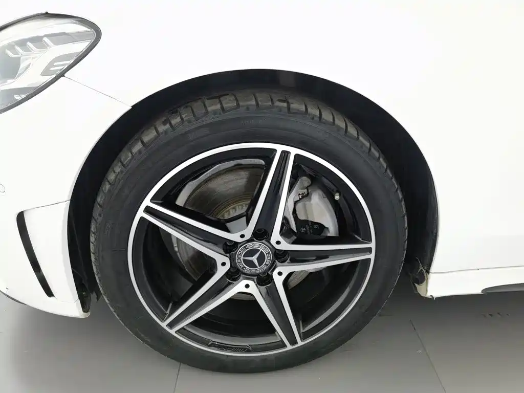 Mercedes-Benz C-Class — миниатюра 17