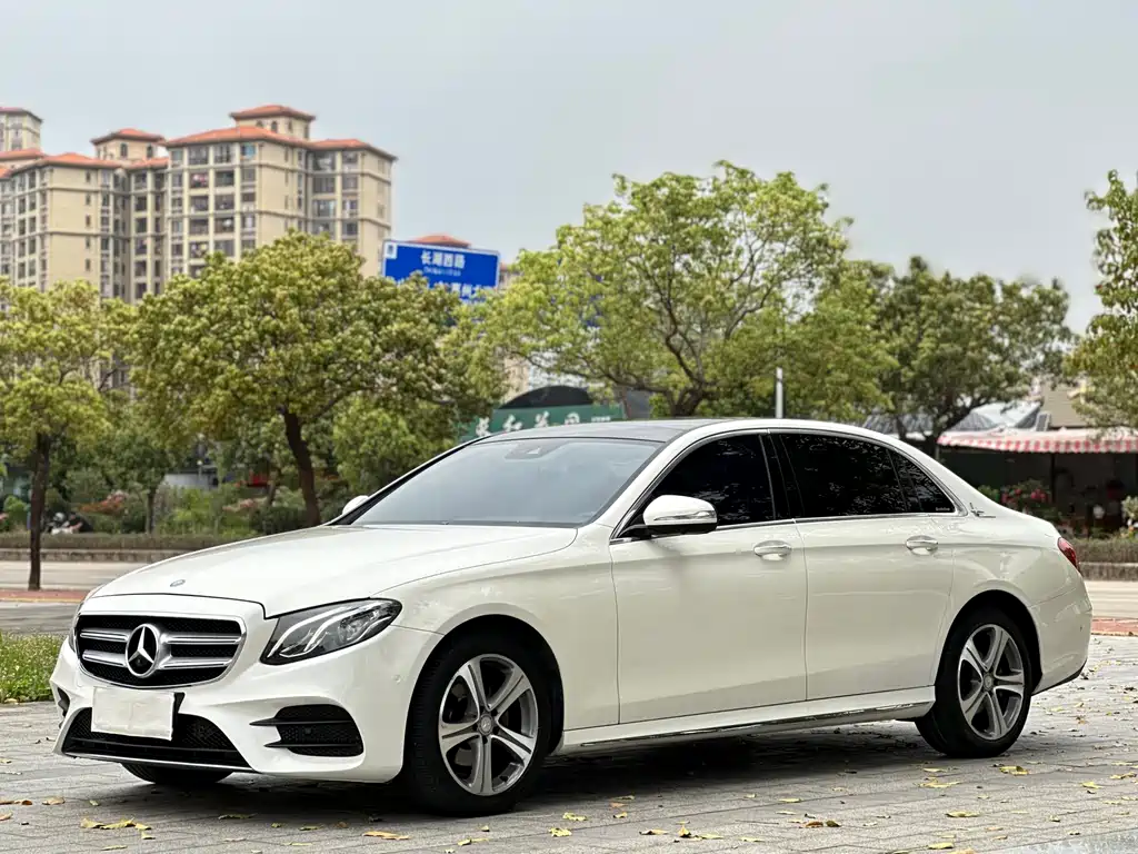 Mercedes-Benz E-Class 2017