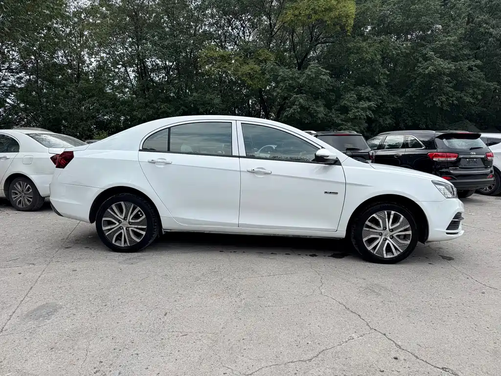 Geely New Energy — миниатюра 4