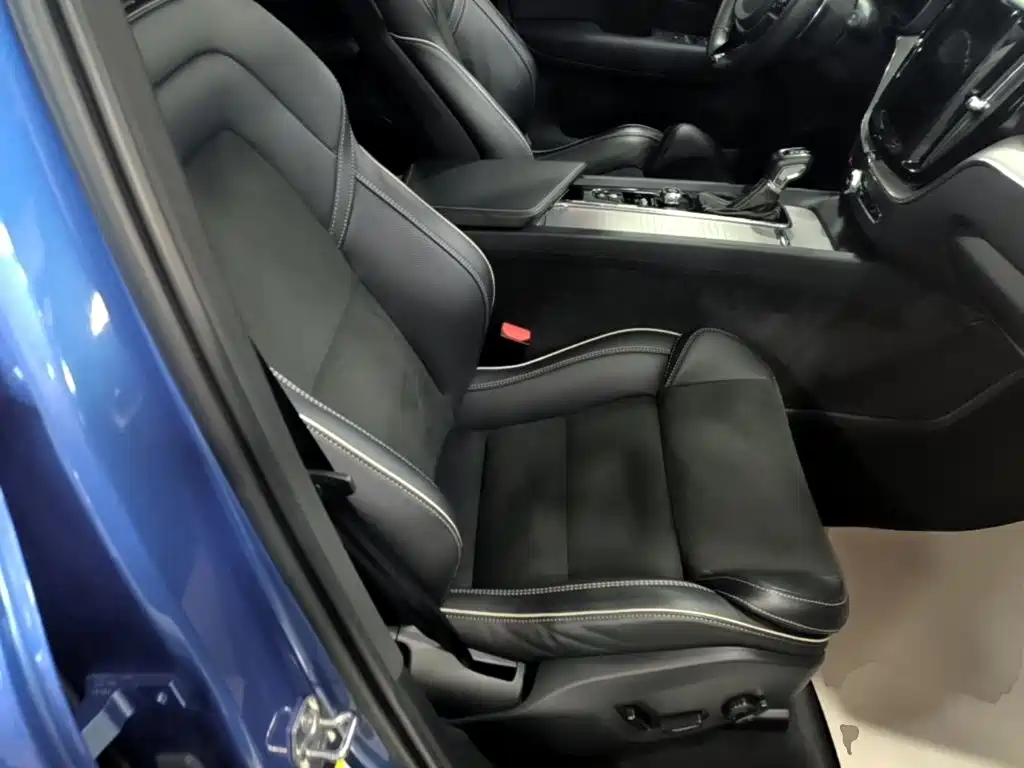 Volvo XC60 — миниатюра 25