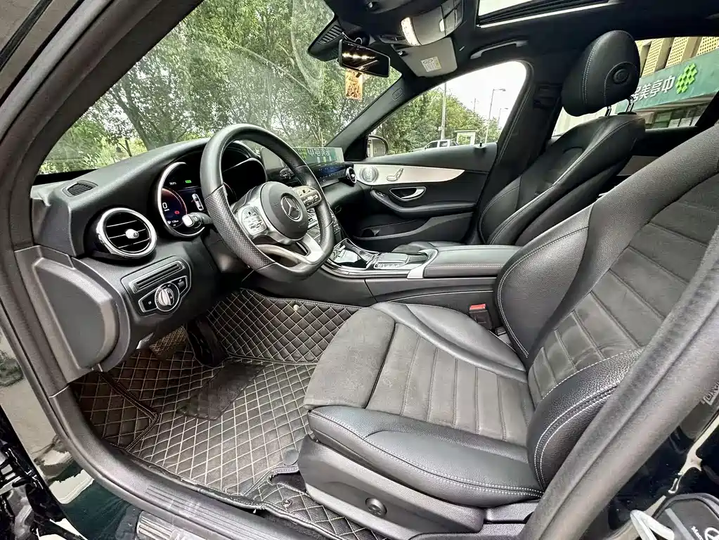Mercedes-Benz C-Class — миниатюра 5