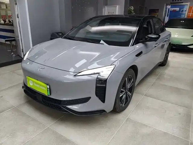 2024 Hongqi EH7