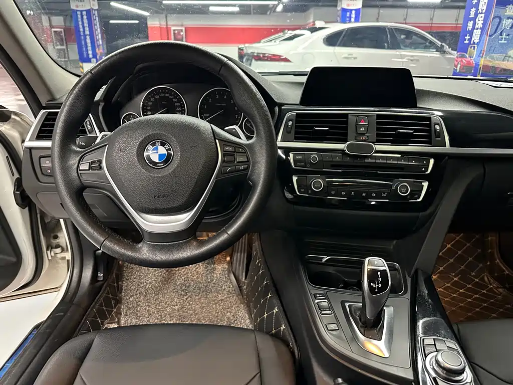 BMW 3 Series — миниатюра 12