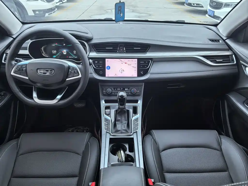 Geely Emgrand — миниатюра 9