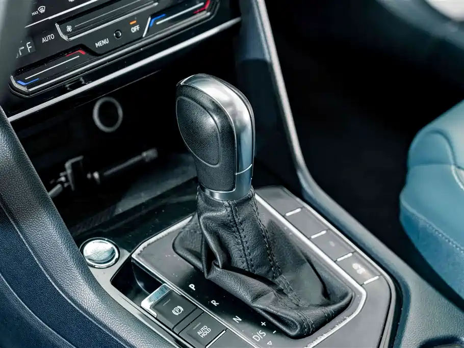 Volkswagen Tharu — миниатюра 14