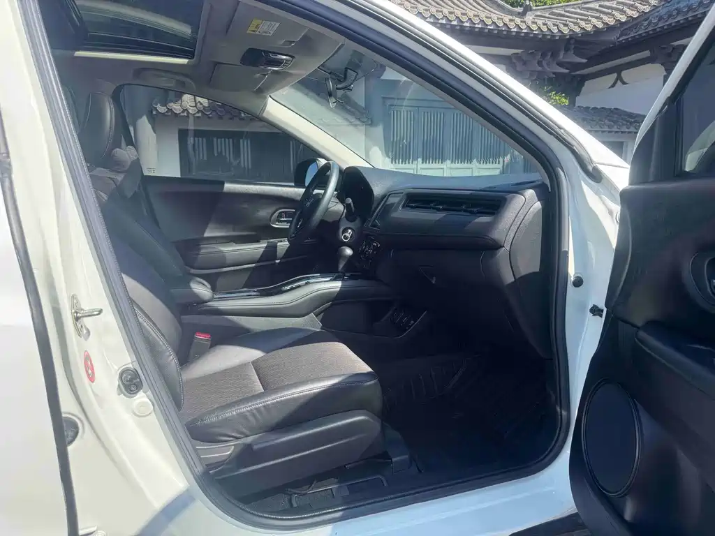 Honda Vezel — миниатюра 10