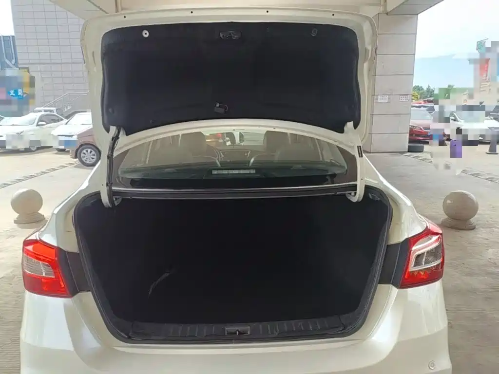 Nissan Sylphy — миниатюра 19