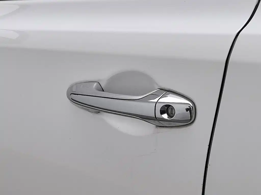 Toyota RAV4 — миниатюра 18