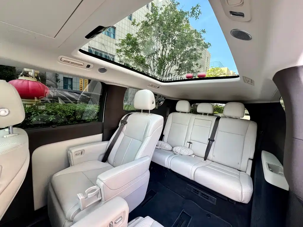 Li Auto Li MEGA — миниатюра 20