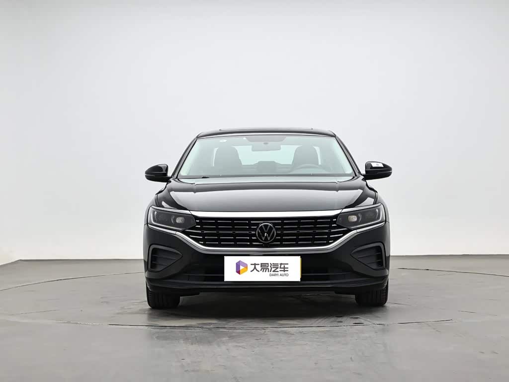 Volkswagen Passat 1.4 л 2025 г. Чёрный, пробег 48200 км