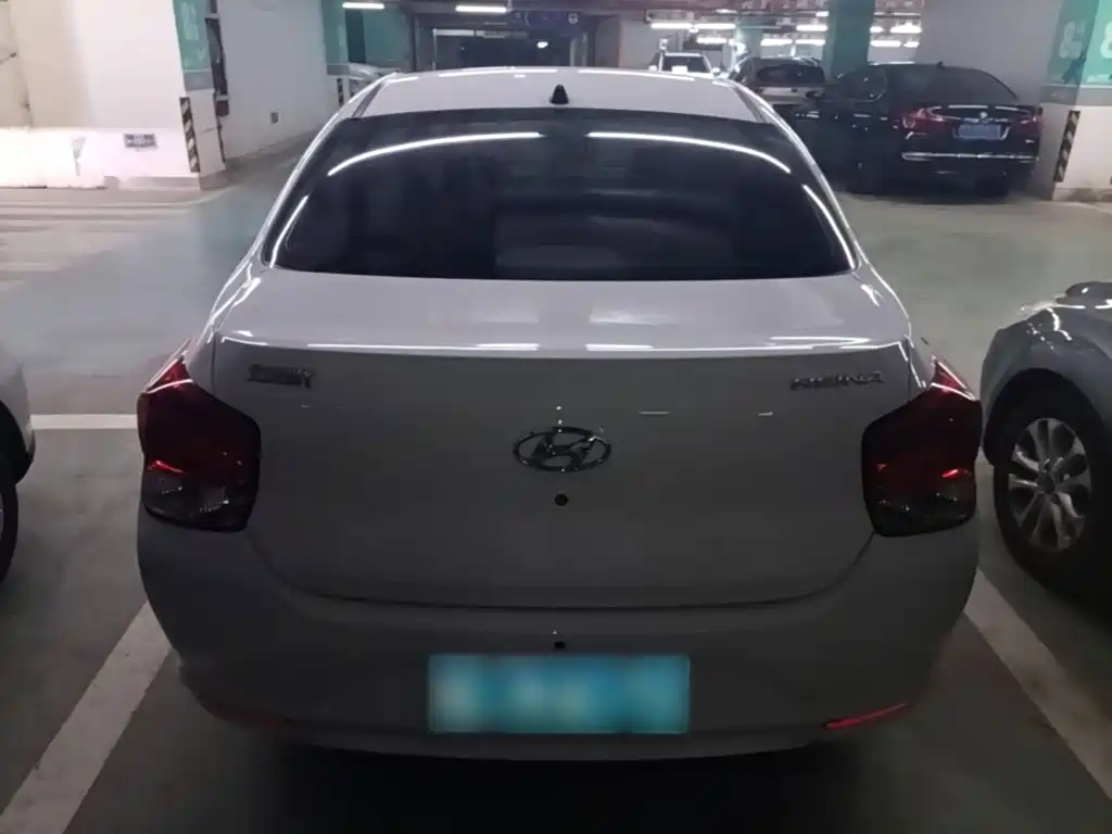 Hyundai Verna — миниатюра 6