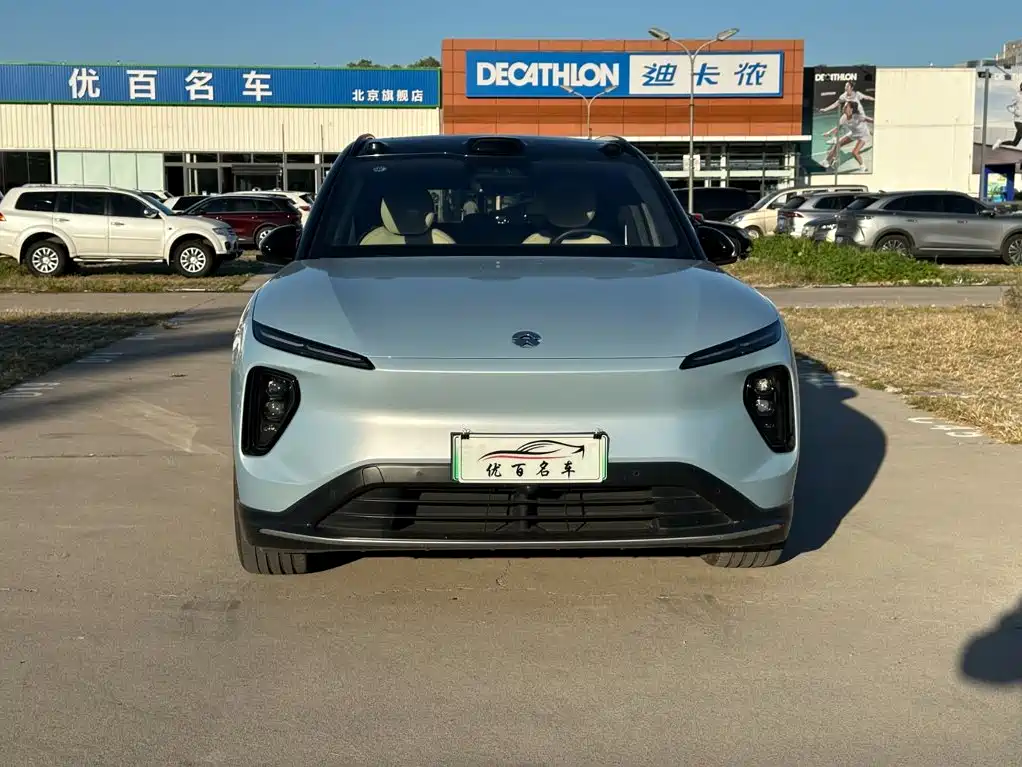 NIO ES6 — миниатюра 12