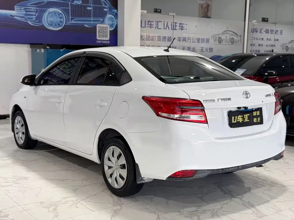 Toyota Yaris L — миниатюра 9