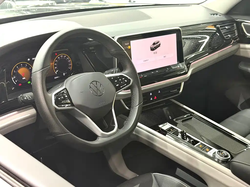 Volkswagen Teramont — миниатюра 7