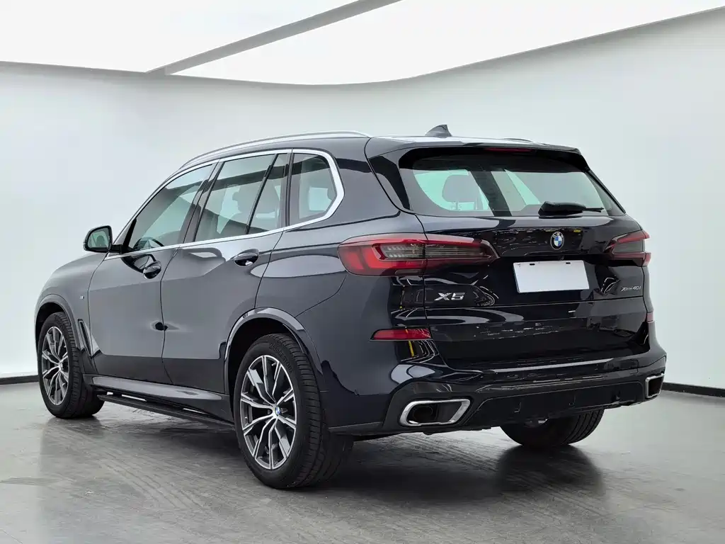 BMW X5 2021 xDrive40i M Sport