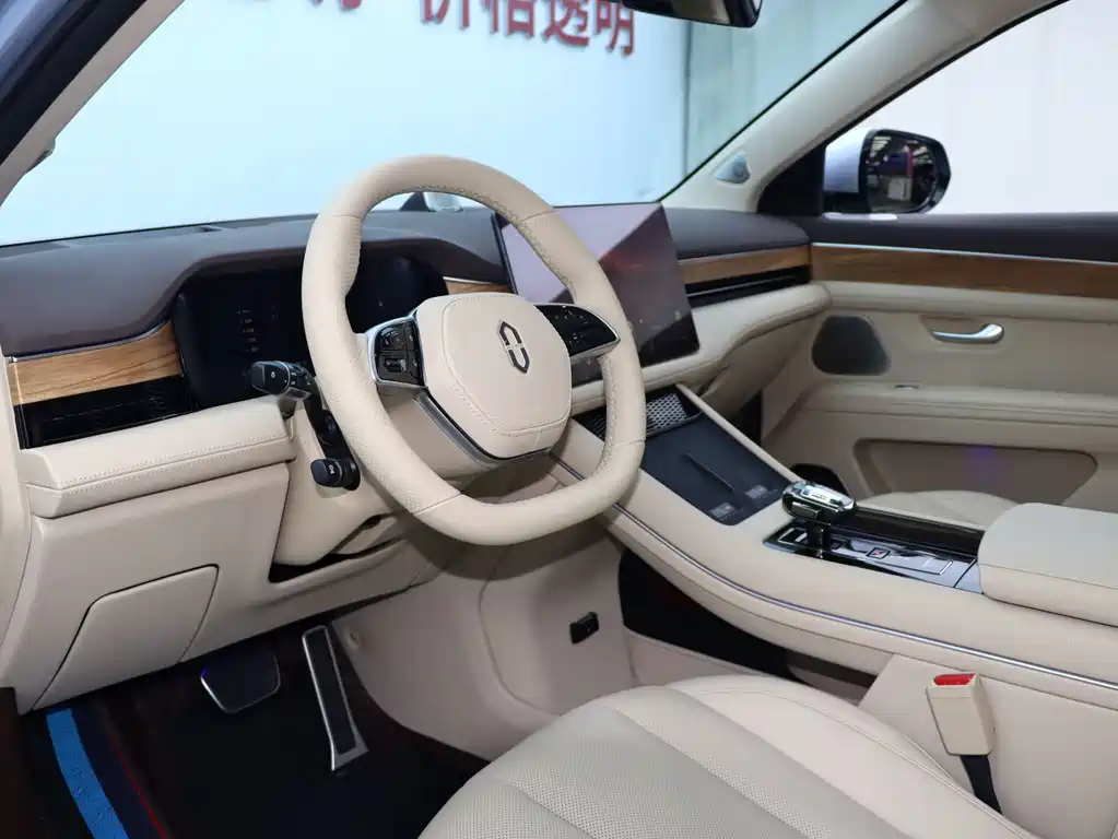 AITO Wenjie AITO M7 — миниатюра 6