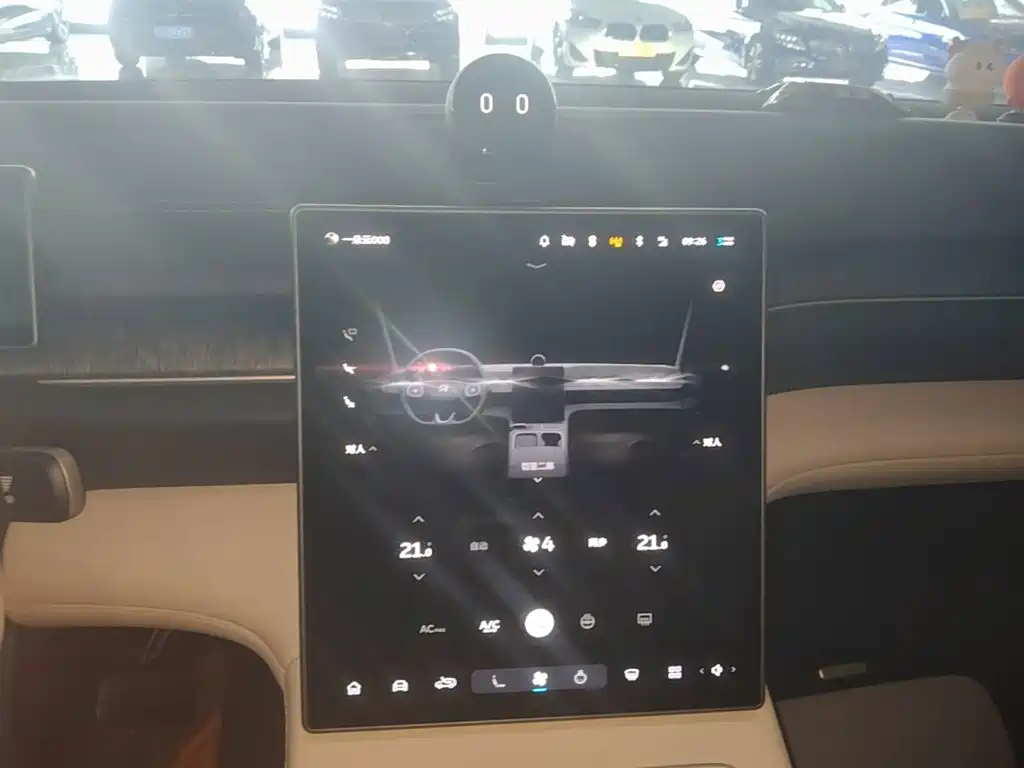 NIO ES6 — миниатюра 13