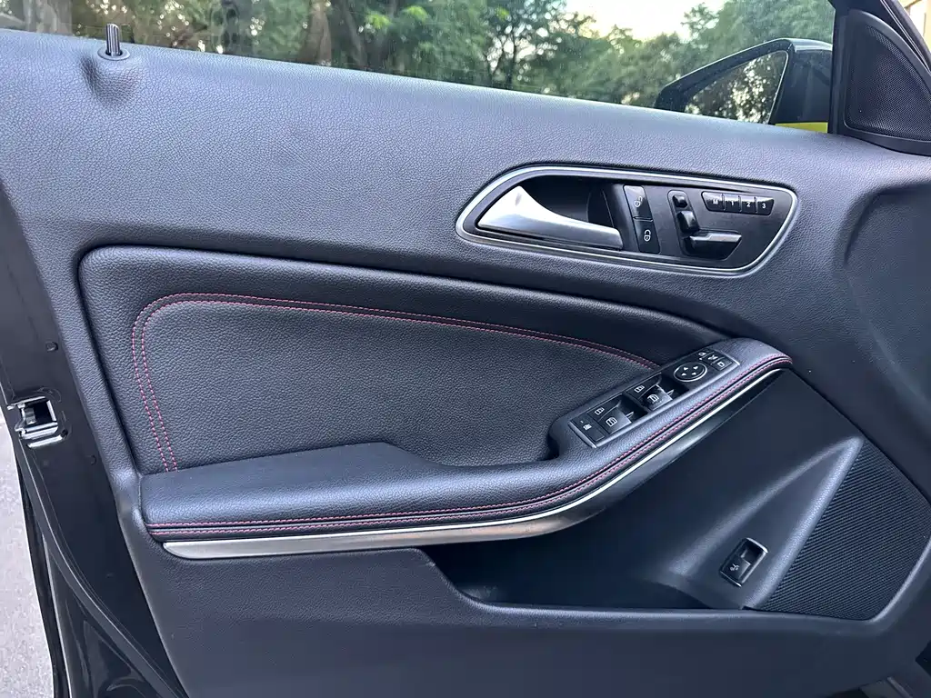 Mercedes-Benz GLA AMG — миниатюра 19