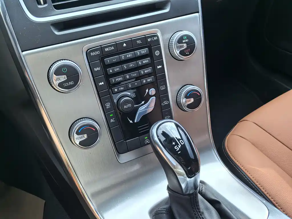 Volvo S60 2019 S60L T5