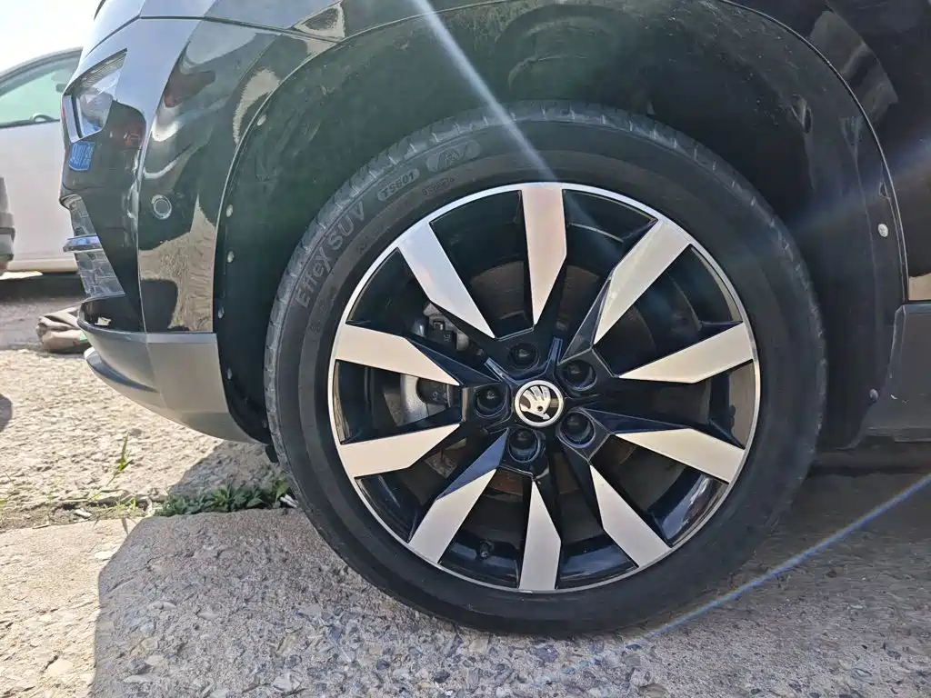Skoda Karoq — миниатюра 23