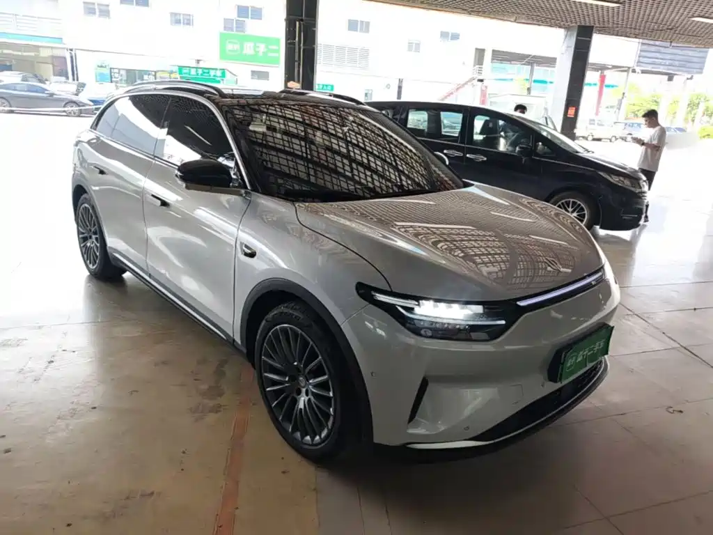 Leapmotor Leapmotor C11 — миниатюра 4