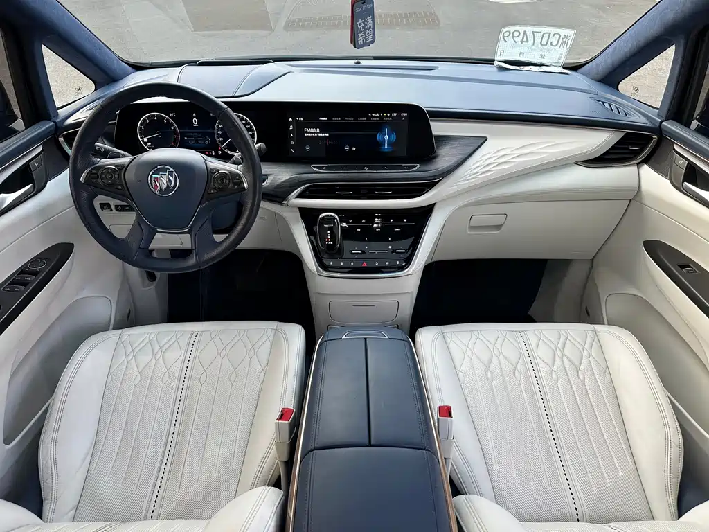 Buick GL8 — миниатюра 4