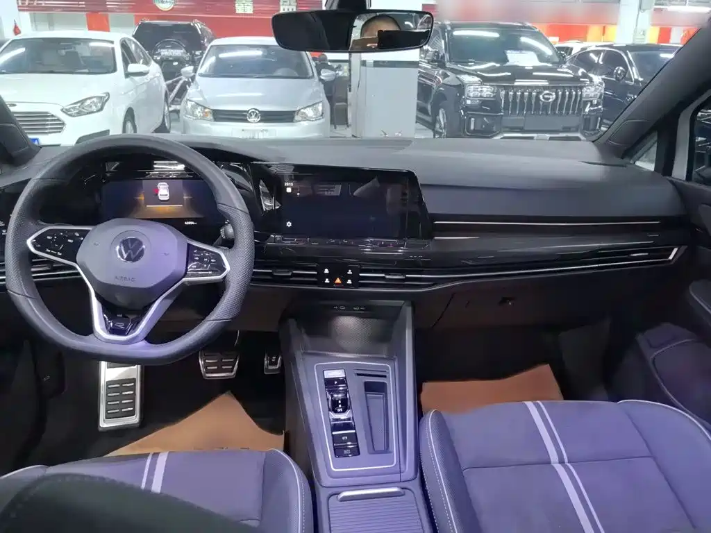 Volkswagen Golf — миниатюра 10