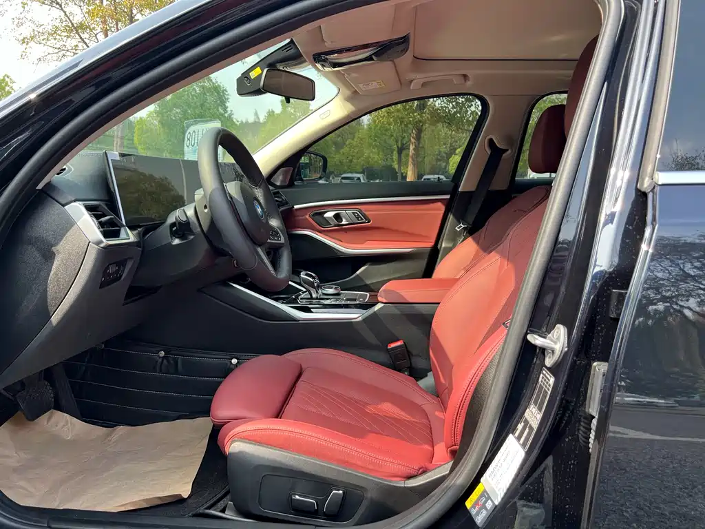BMW i3 2024 eDrive 35 L