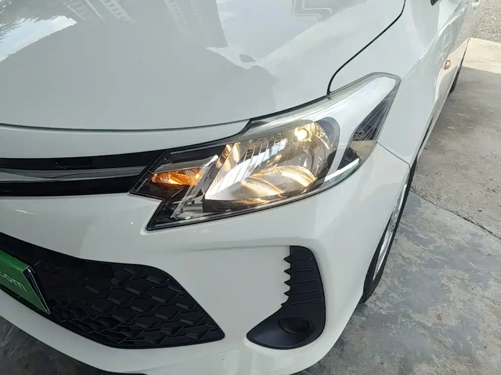 Toyota Vios FS — миниатюра 24