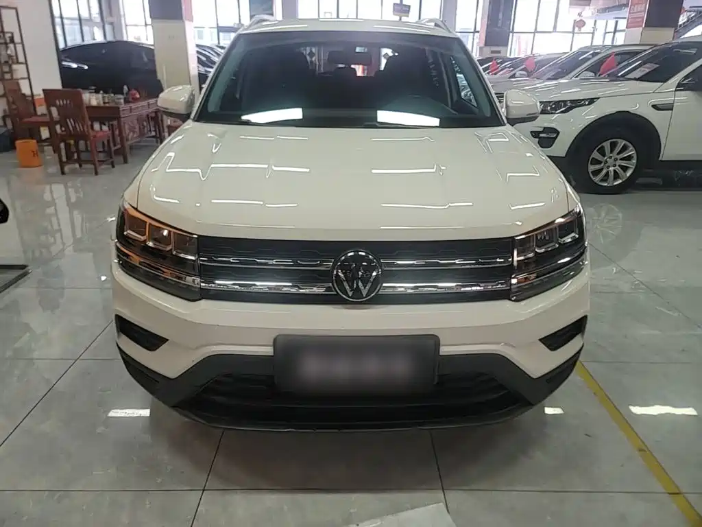 Volkswagen Tharu — миниатюра 3