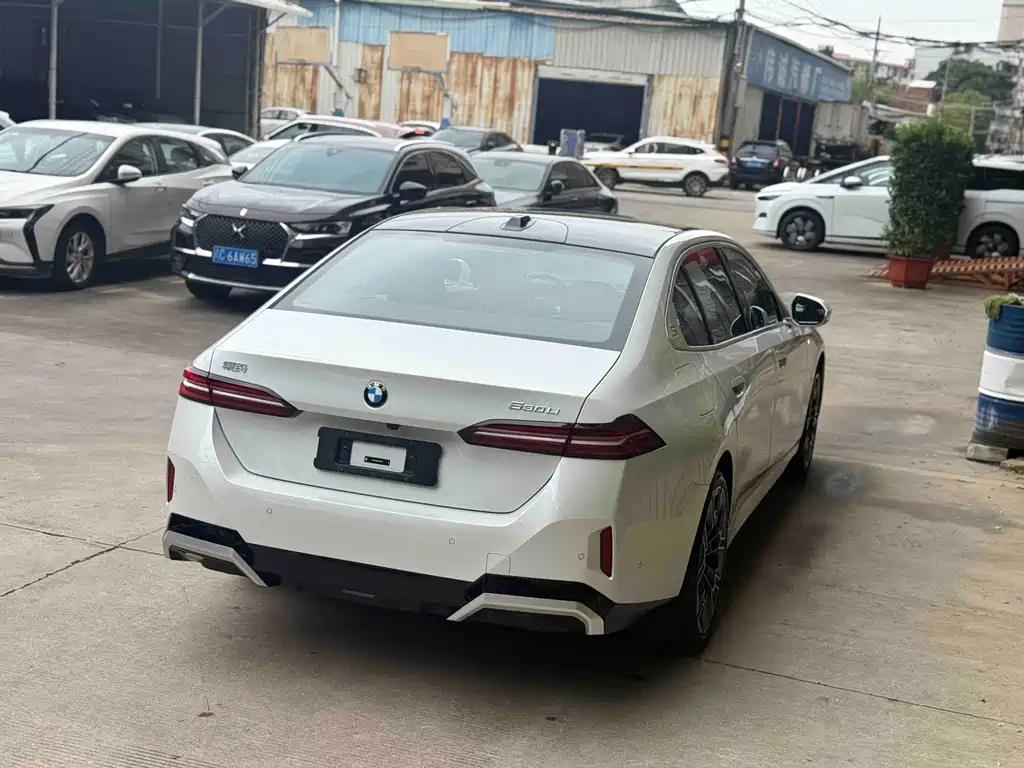 BMW 5 Series 5 2025 530Li Premium M Sport