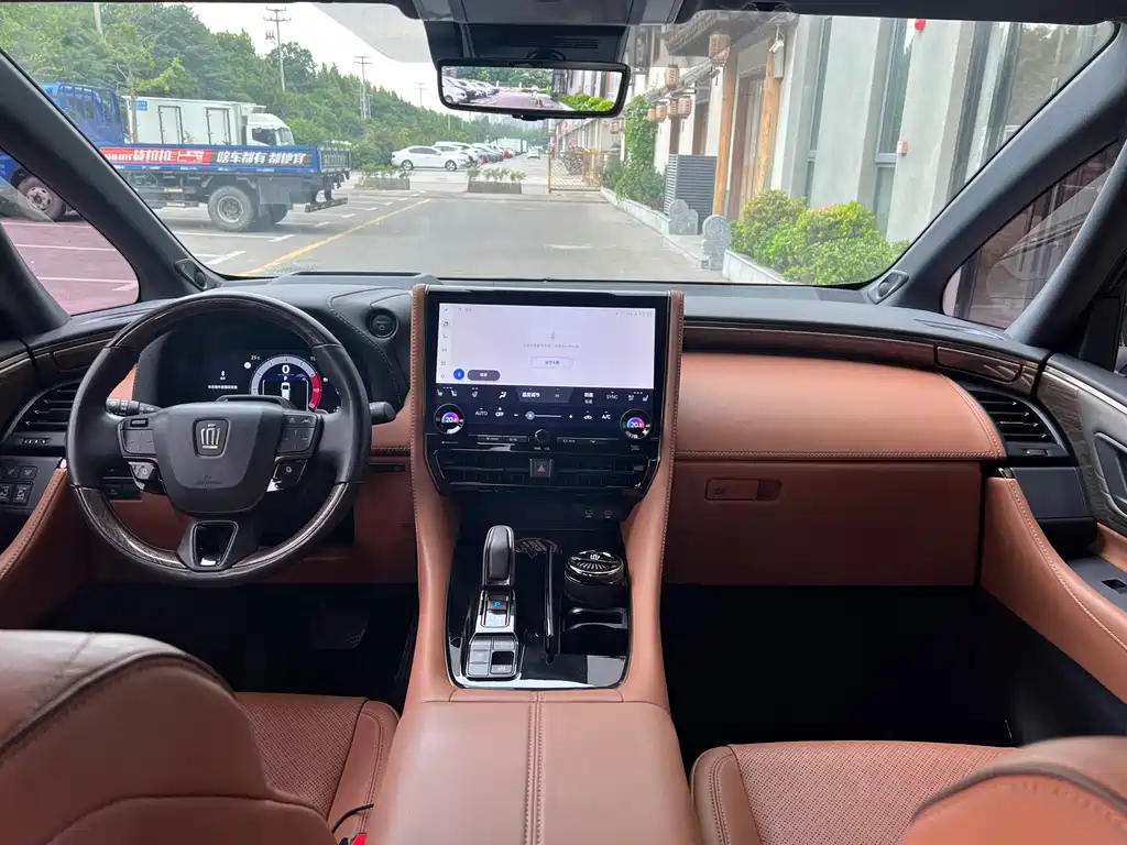 Toyota Vellfire — миниатюра 5