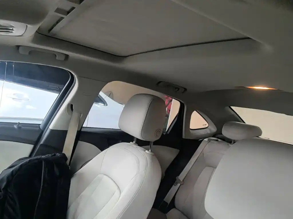 Buick Verano — миниатюра 18