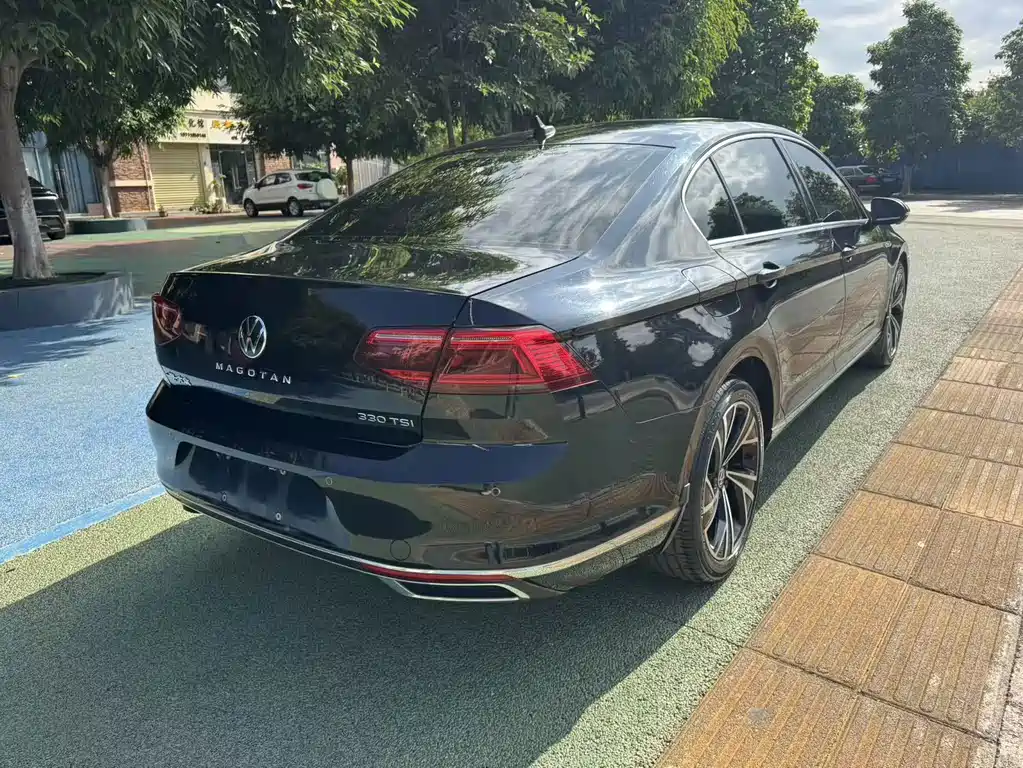 Volkswagen Magotan — миниатюра 6